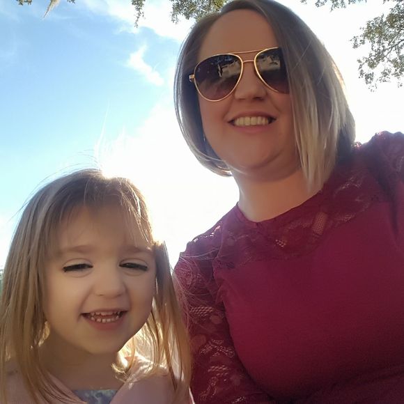 Meet your Posher, Gina - Picture 1 of 1